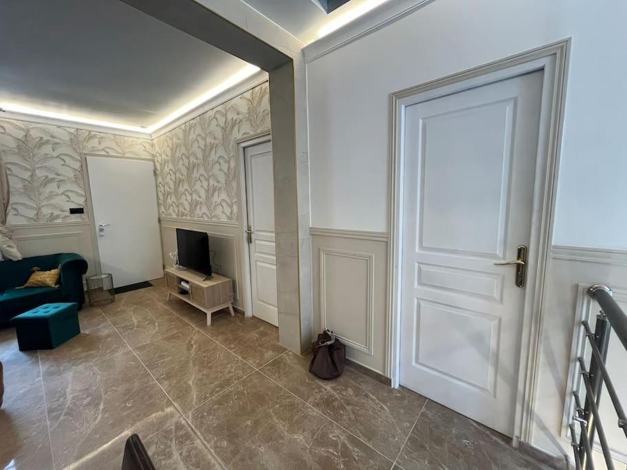 La Maison Rayofam, A 30 Min De Paris, A 5 Min Du Stade De France Saint-Denis  Esterno foto