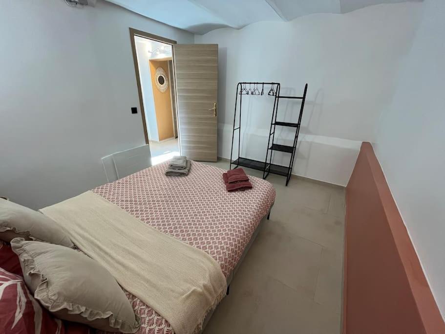 La Maison Rayofam, A 30 Min De Paris, A 5 Min Du Stade De France Saint-Denis  Esterno foto
